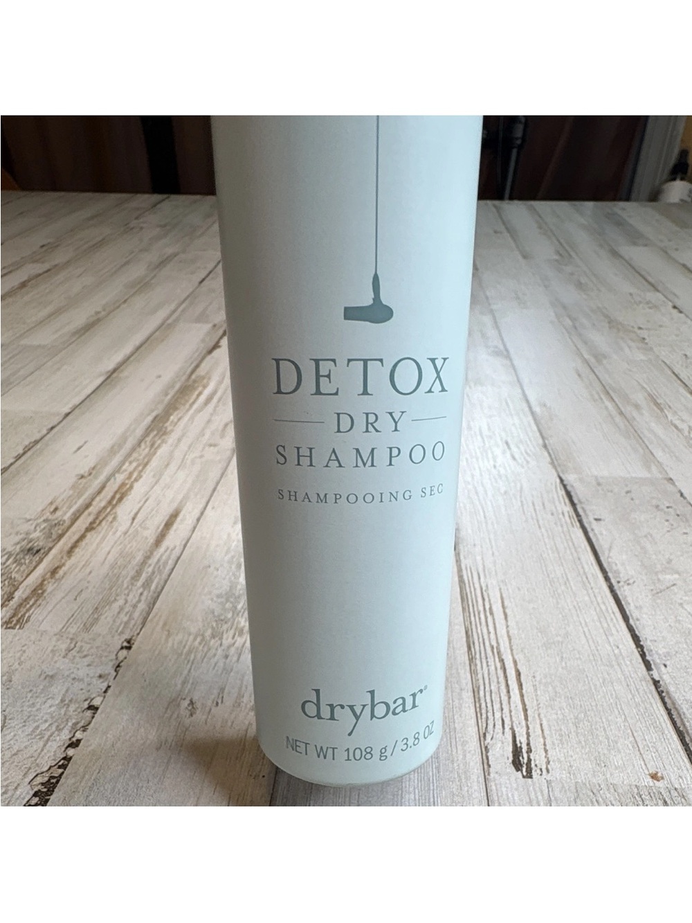 drybar Detox Dry Shampoo Spray, Original Scent, 3.8 oz Unisex Adult - Picture 4 of 9